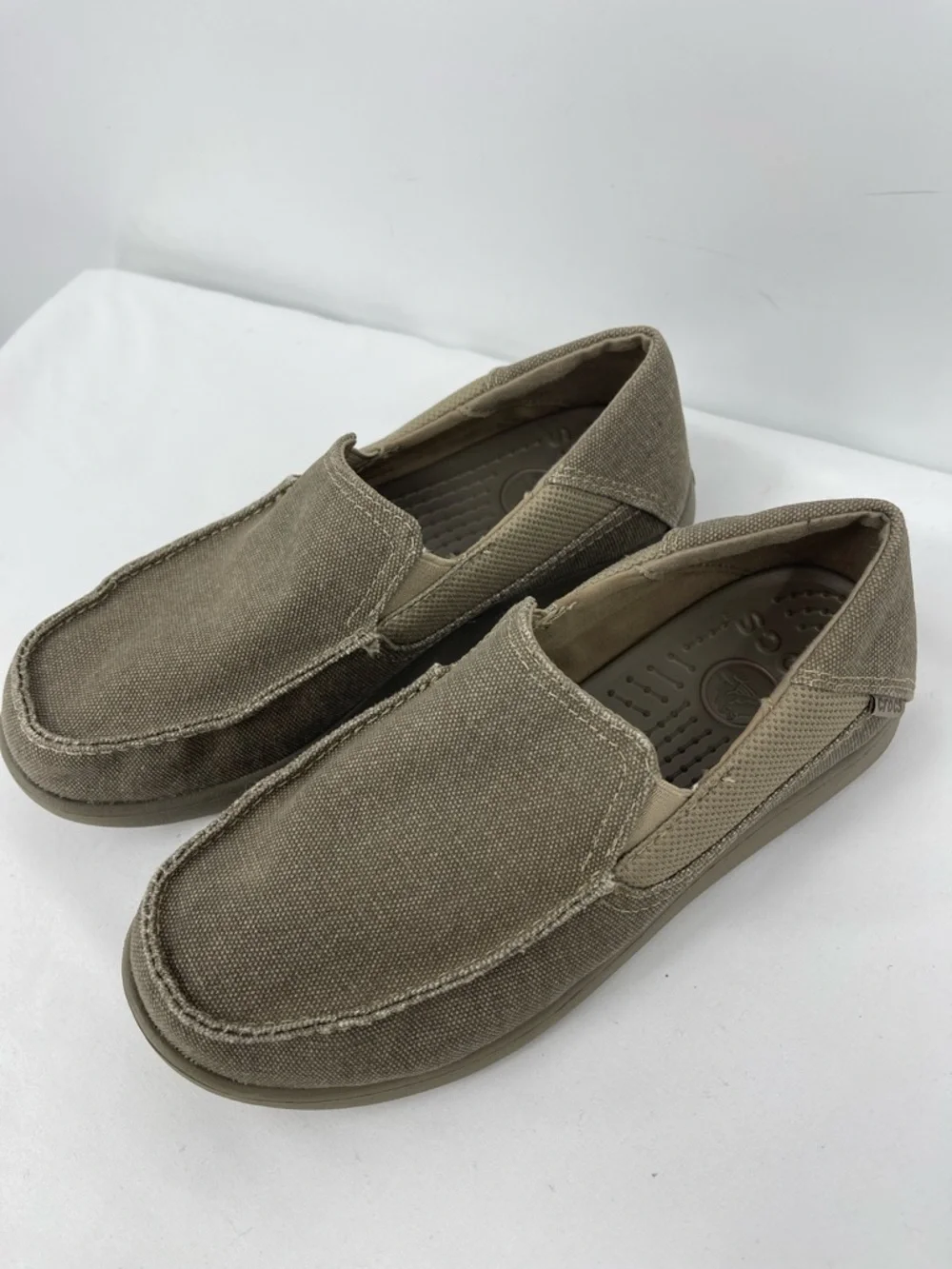 CROCS Boys Slip-On Canvas Moccasins - Taupe SIZE J 5 UNISEX